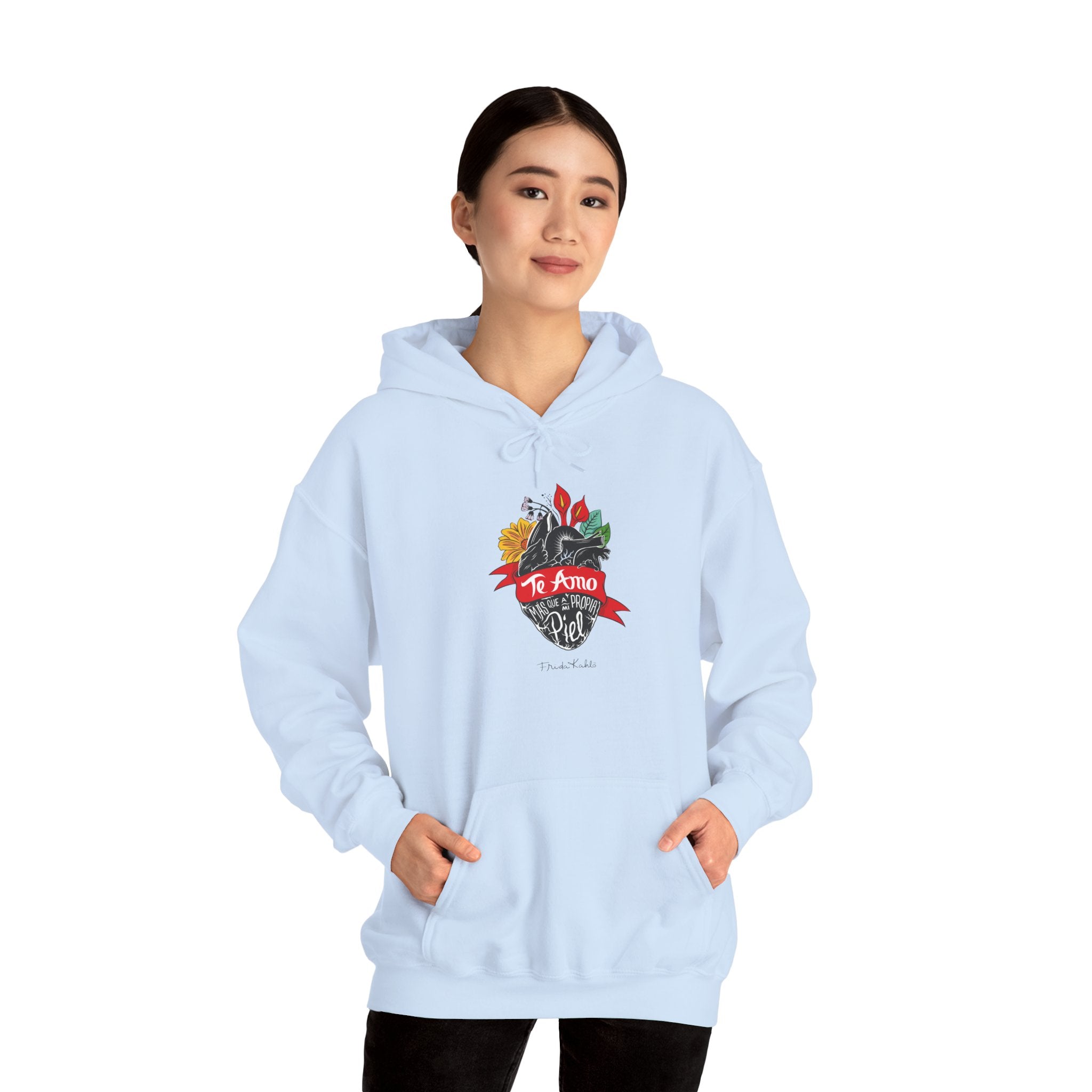 Frida Kahlo - "Te Amo Más Que Mi Propia Piel" - Inspired Anatomical Heart - Hoodie