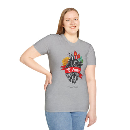 Frida Kahlo - "Te Amo Más Que Mi Propia Piel" - Inspired Anatomical Heart T-Shirt