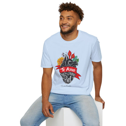 Frida Kahlo - "Te Amo Más Que Mi Propia Piel" - Inspired Anatomical Heart T-Shirt