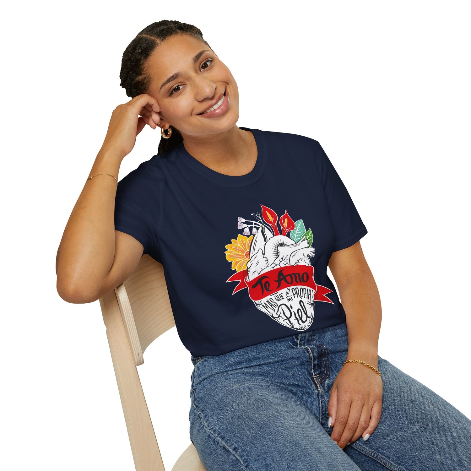 Frida Kahlo - "Te Amo Más Que Mi Propia Piel" - Inspired Anatomical Heart T-Shirt