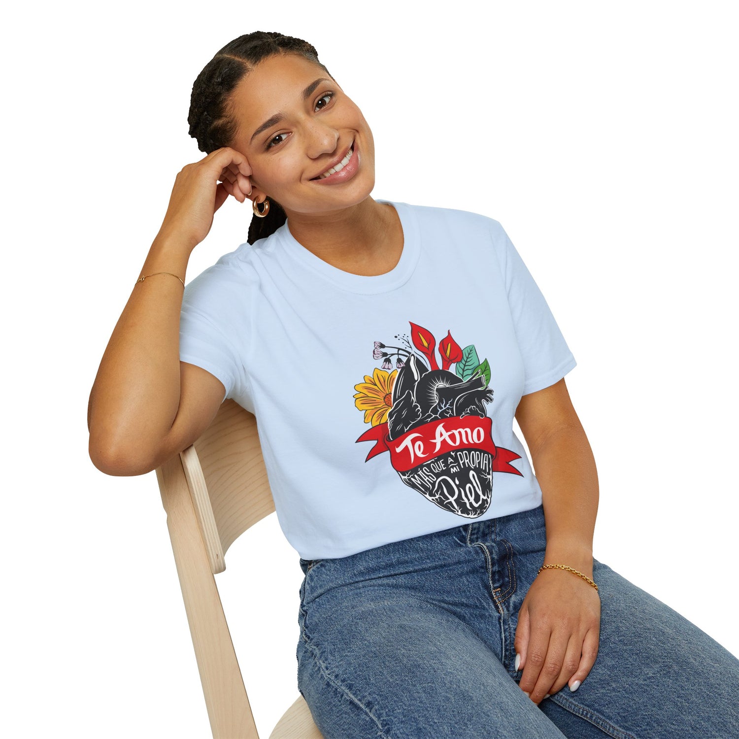 Frida Kahlo - "Te Amo Más Que Mi Propia Piel" - Inspired Anatomical Heart T-Shirt
